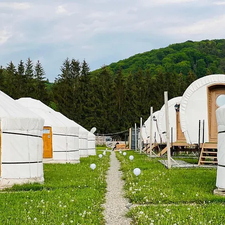 Luxury tent Glamping Iurte Mongole Spiritul Zimbrului