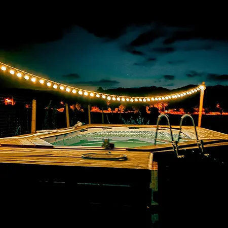 Luxury tent Glamping Iurte Mongole Spiritul Zimbrului 3*