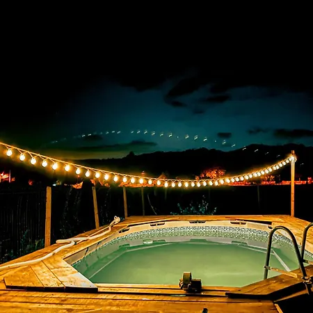 Glamping Iurte Mongole Spiritul Zimbrului 3*