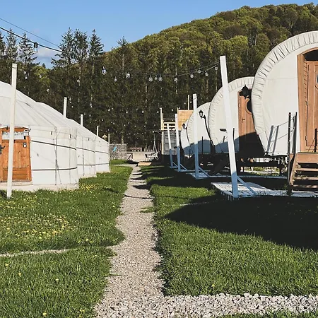Glamping Iurte Mongole Spiritul Zimbrului 3*